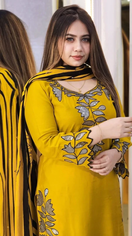 Sequinse Embroidery Three Piece
